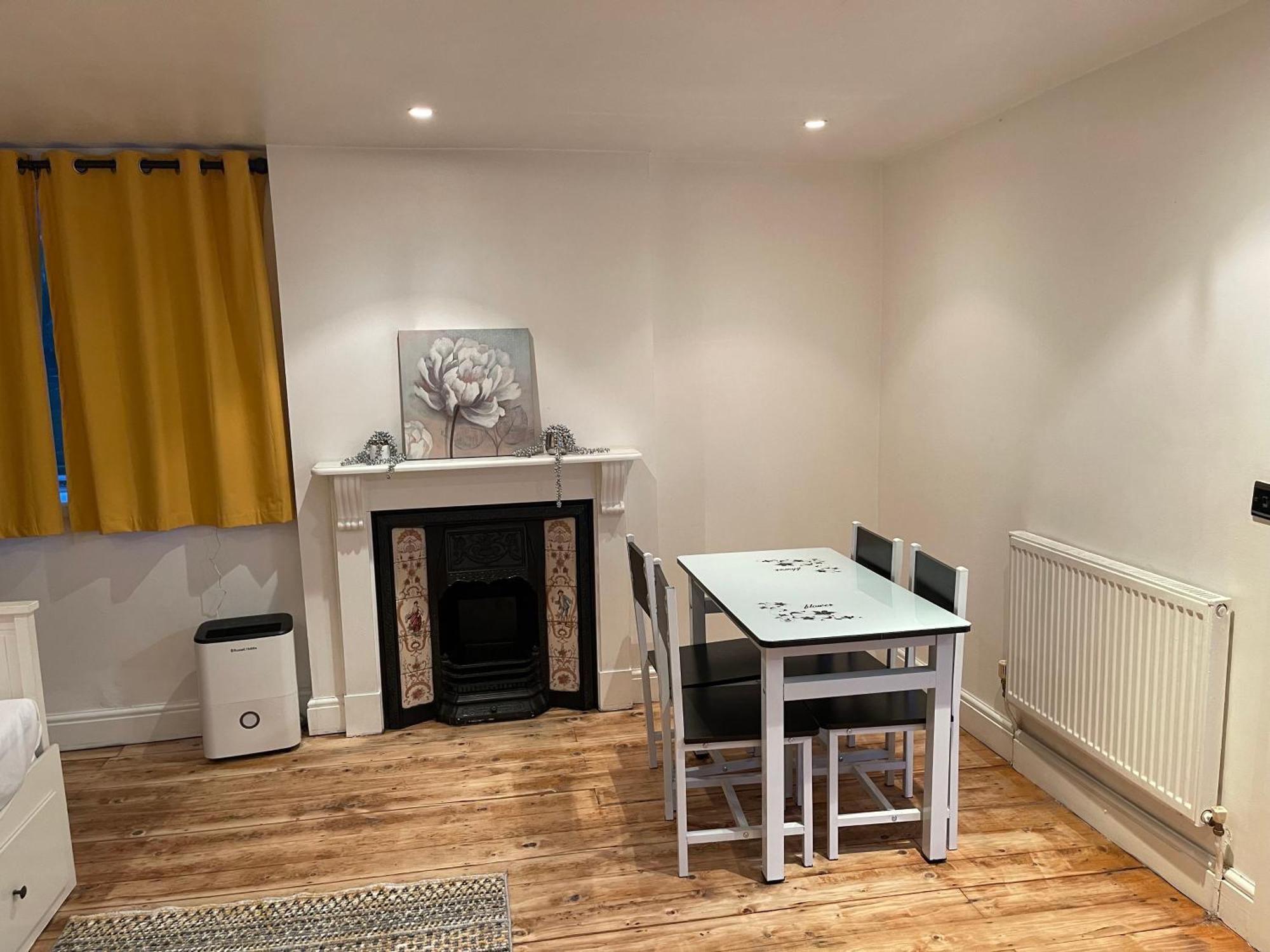 A Lovely One Bed Flat In North Finchley Buitenkant foto